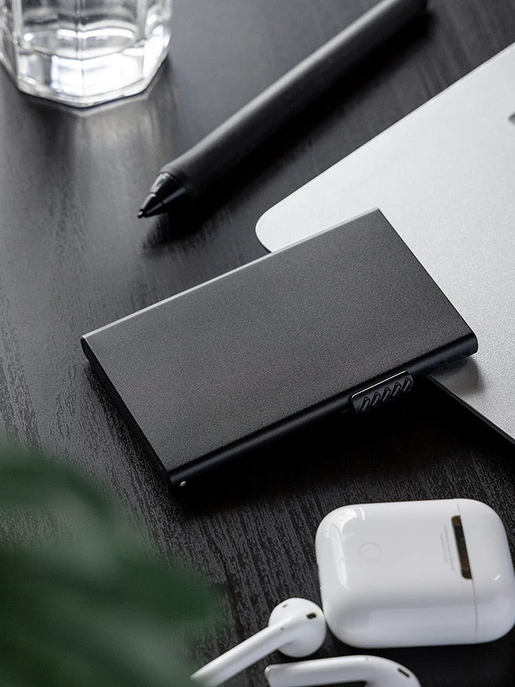 Porte Cartes Automatique – Atelier Guillot