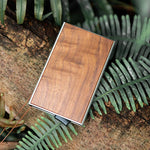 Charger l'image dans la galerie, Porte Cartes en bois naturelle