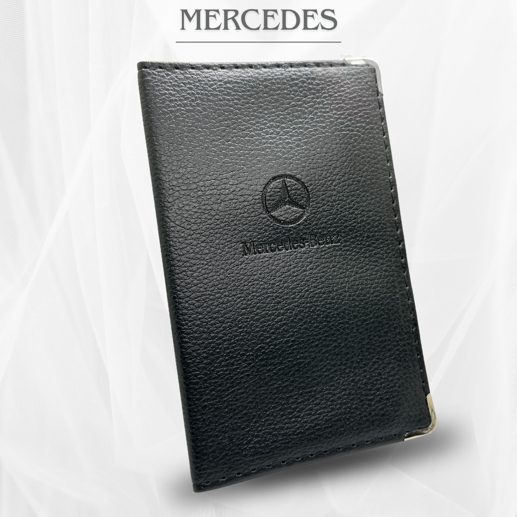 etui carte grise de couleur noir en simili cuir avec logo mercedes 