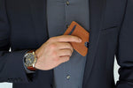 Charger l&#39;image dans la galerie, Porte cartes pour homme qui s&#39;accorde avec une tenue chic
