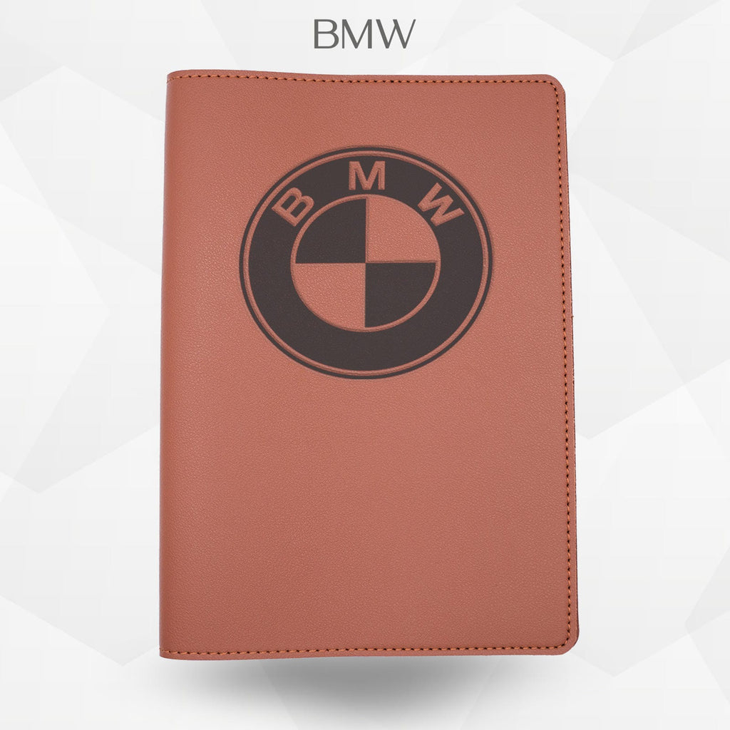 Porte-document voiture BMW – simili cuir gravure laser Atelier Guillot