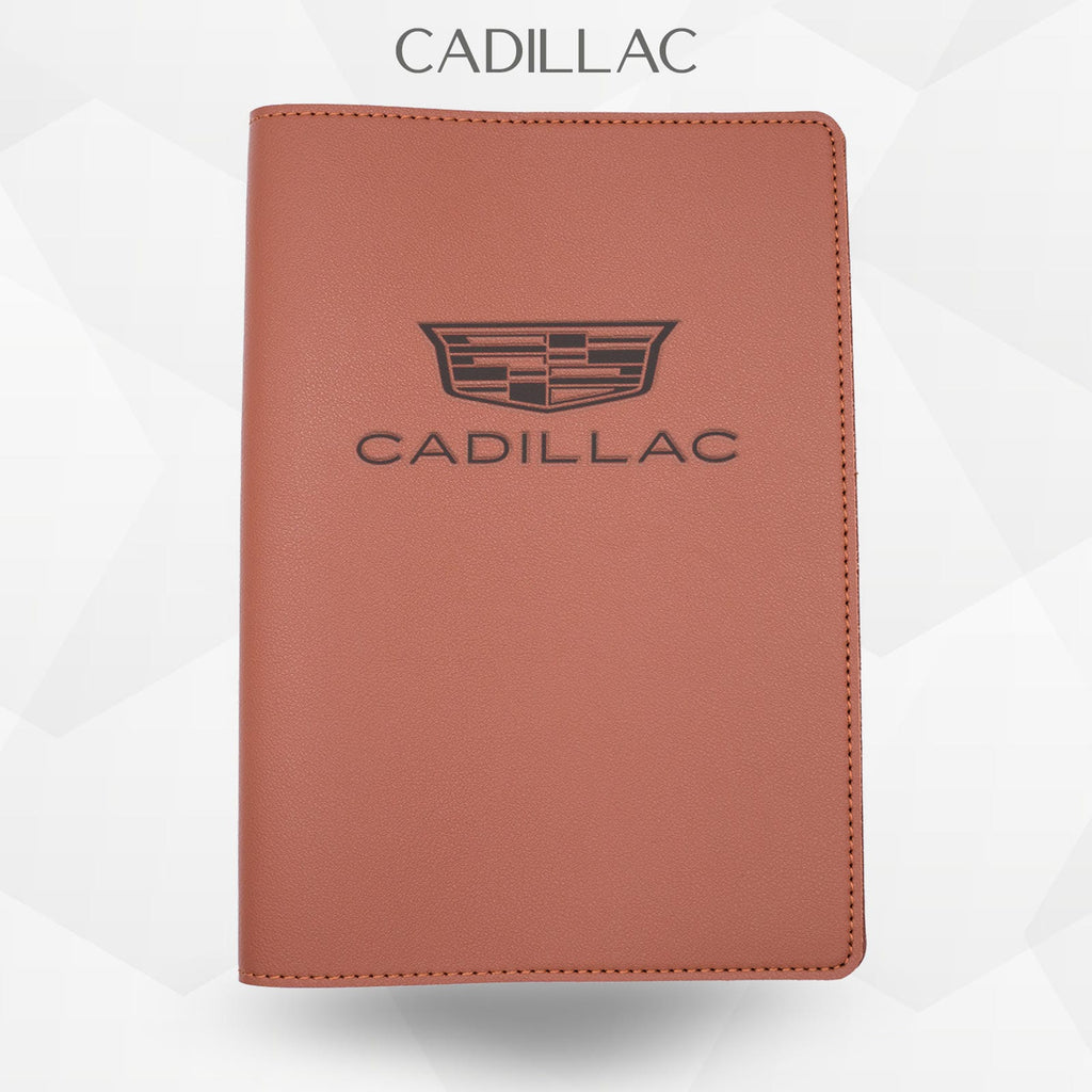 Porte-document voiture Cadillac – simili cuir gravure laser Atelier Guillot