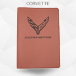Porte-document voiture Corvette – simili cuir gravure laser Atelier Guillot