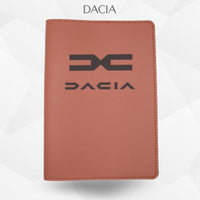 Porte-document voiture Dacia – simili cuir gravure laser Atelier Guillot