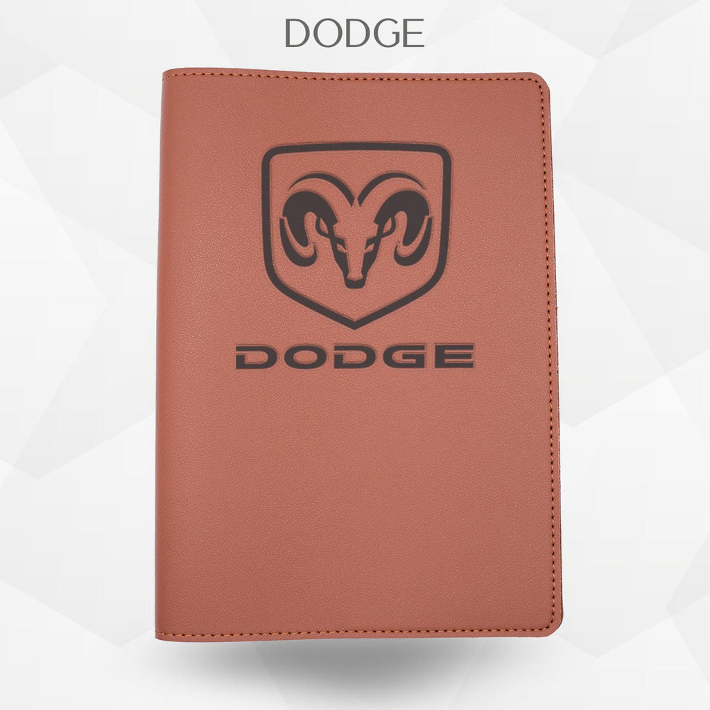 Porte-document voiture Dodge – simili cuir gravure laser Atelier Guillot