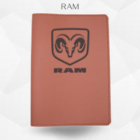 Porte-document voiture RAM – simili cuir gravure laser Atelier Guillot