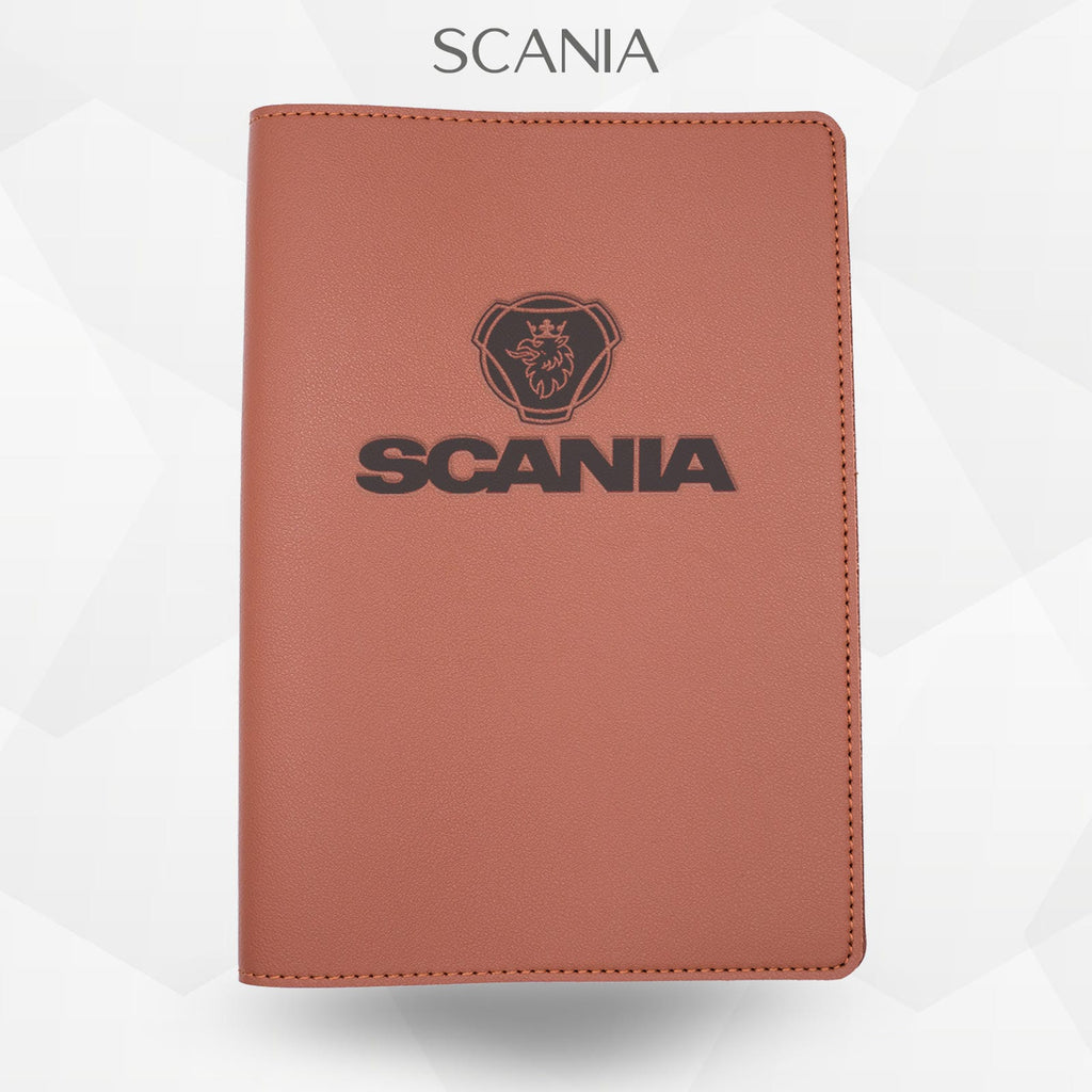 Porte-document voiture Scania – simili cuir gravure laser Atelier Guillot