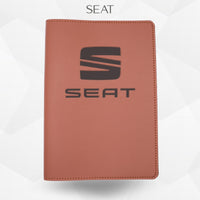Porte-document voiture SEAT – simili cuir gravure laser Atelier Guillot