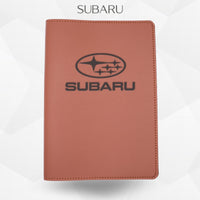 Porte-document voiture Subaru – simili cuir gravure laser Atelier Guillot