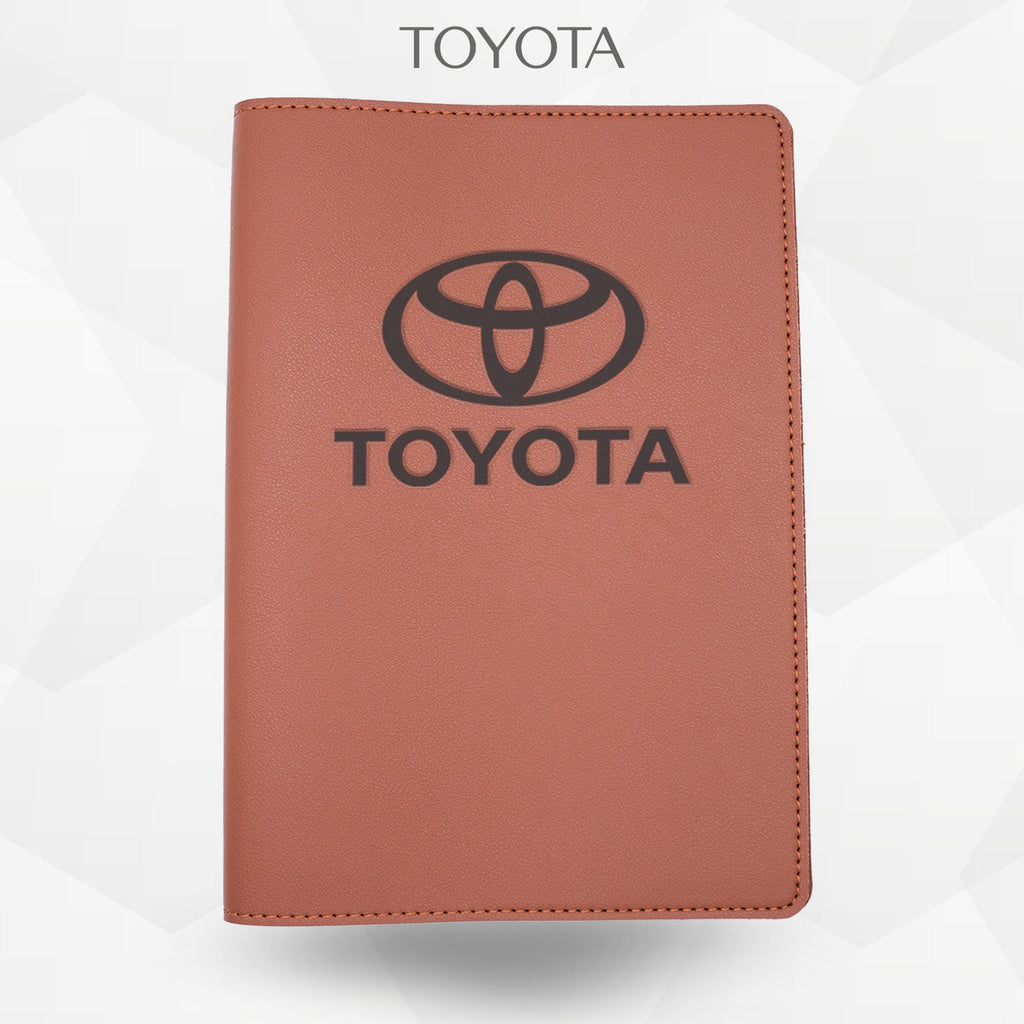 Porte-document voiture Toyota – simili cuir gravure laser Atelier Guillot