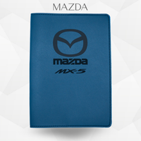Port document Mazda MX-5 de couleur bleu
