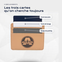 Trois emplacements : carte bancaire, carte de lavage, badge de parking