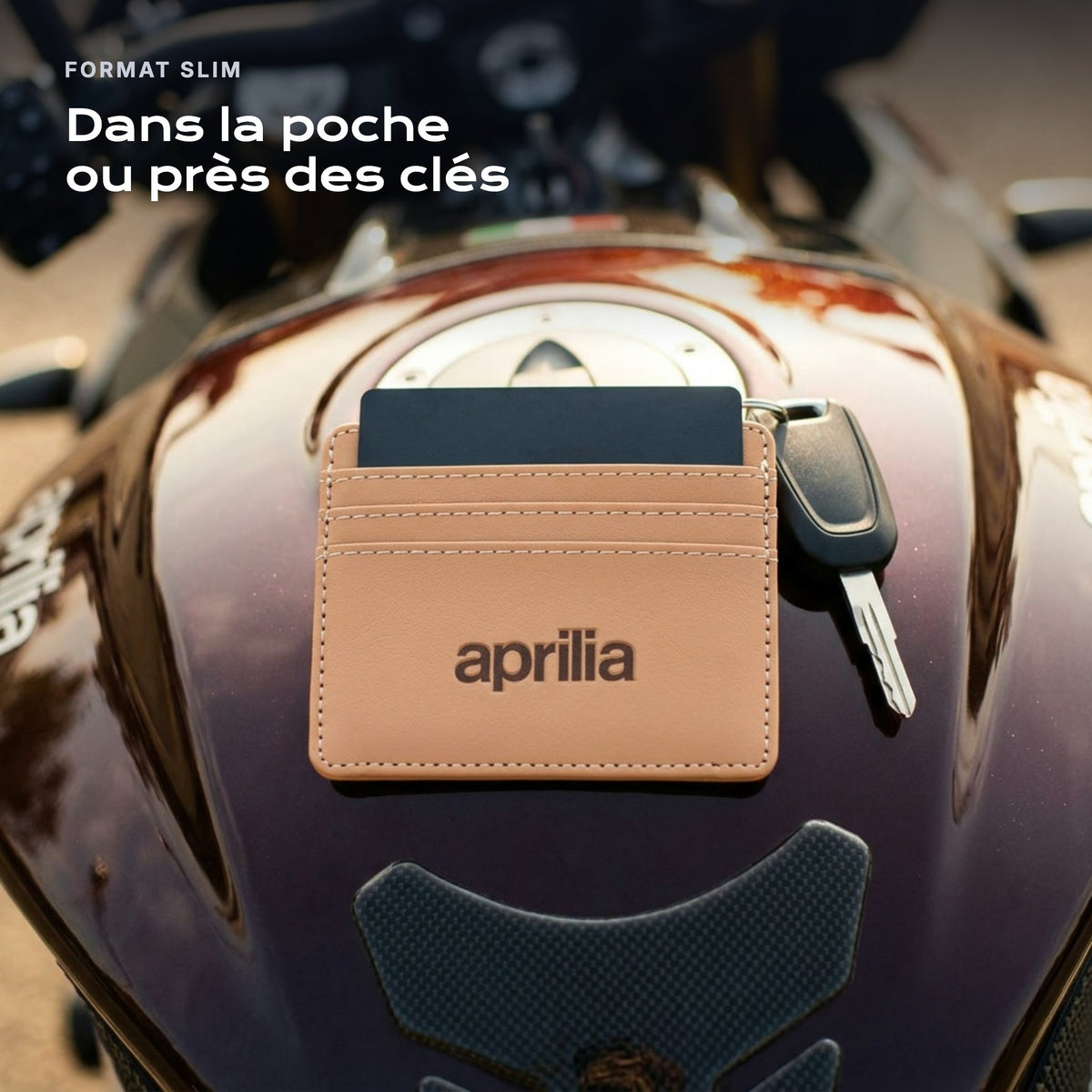 Porte-carte bancaire Aprilia près d'une clé, format slim