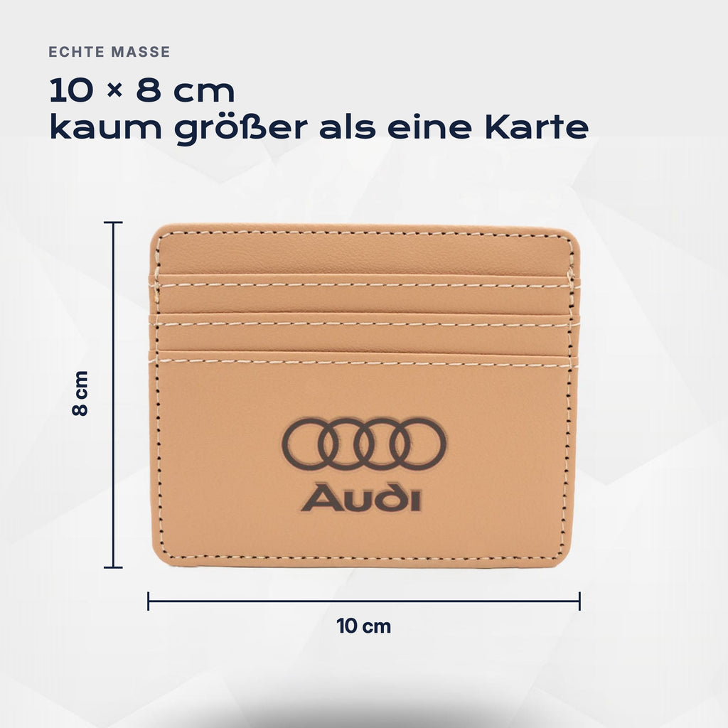 Kartenetui Audi von Atelier Guillot: 10 × 8 cm, kaum größer als eine Karte