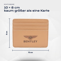 Kartenetui Bentley von Atelier Guillot: 10 × 8 cm, kaum größer als eine Karte