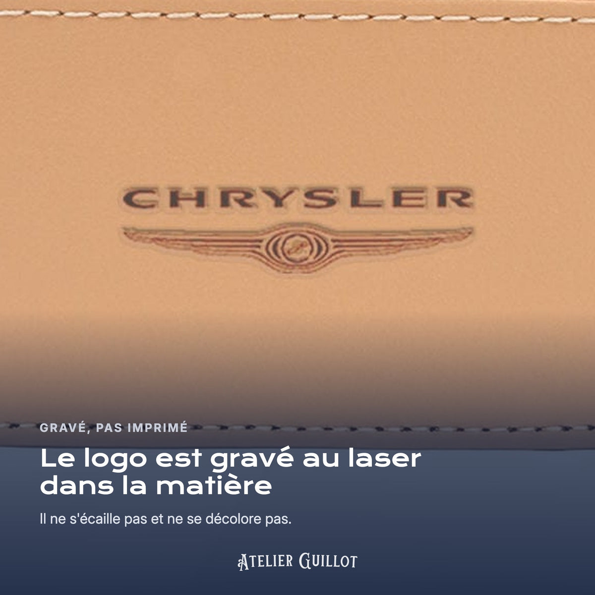 Logo Chrysler gravé au laser dans le simili cuir
