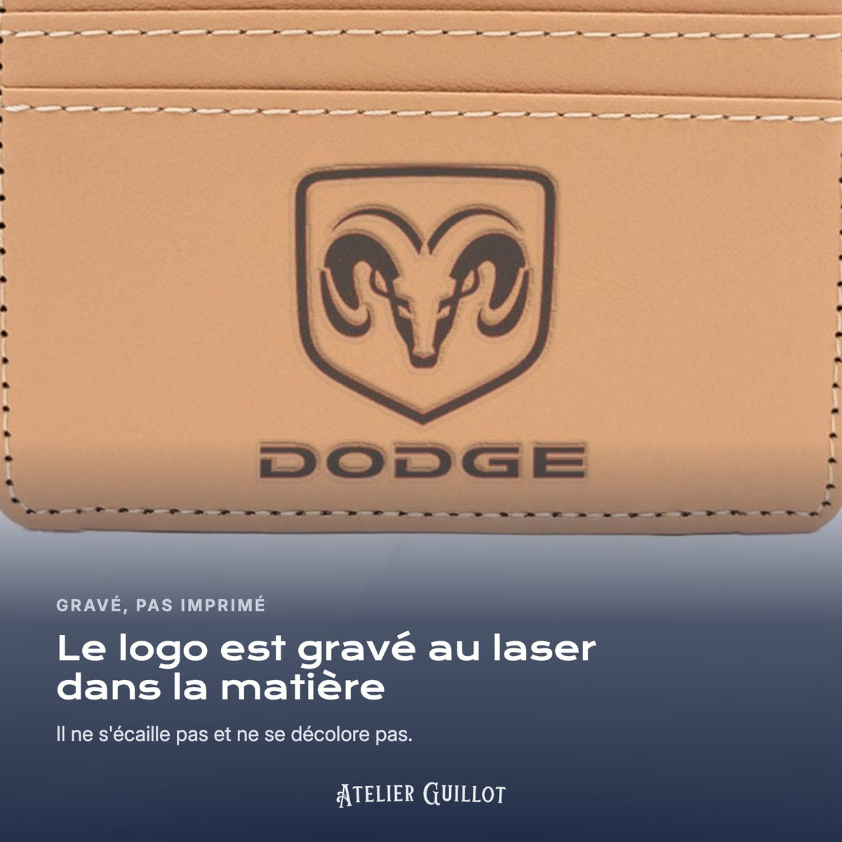 Logo Dodge gravé au laser dans le simili cuir