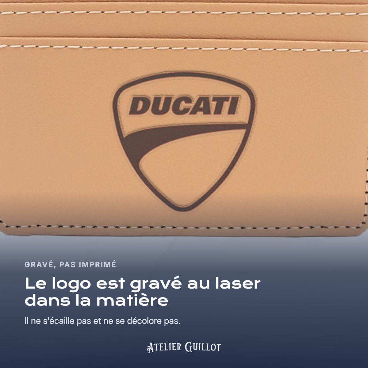 Logo Ducati gravé au laser dans le simili cuir
