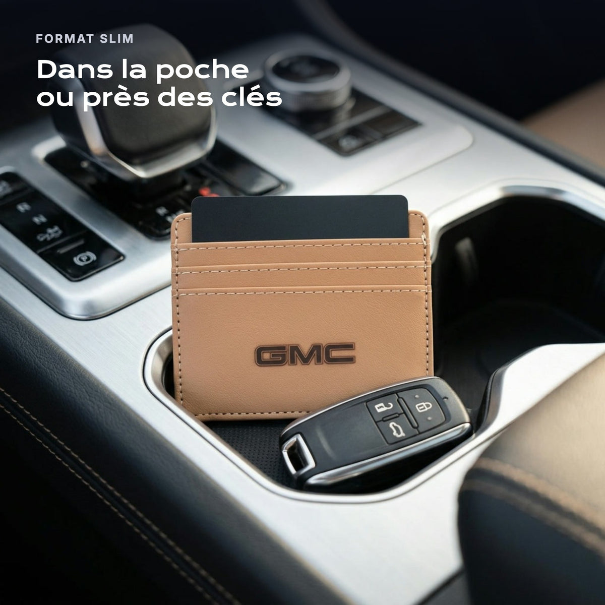 Porte-carte bancaire GMC près d'une clé, format slim