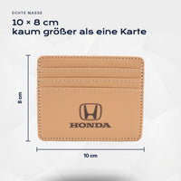 Kartenetui Honda von Atelier Guillot: 10 × 8 cm, kaum größer als eine Karte