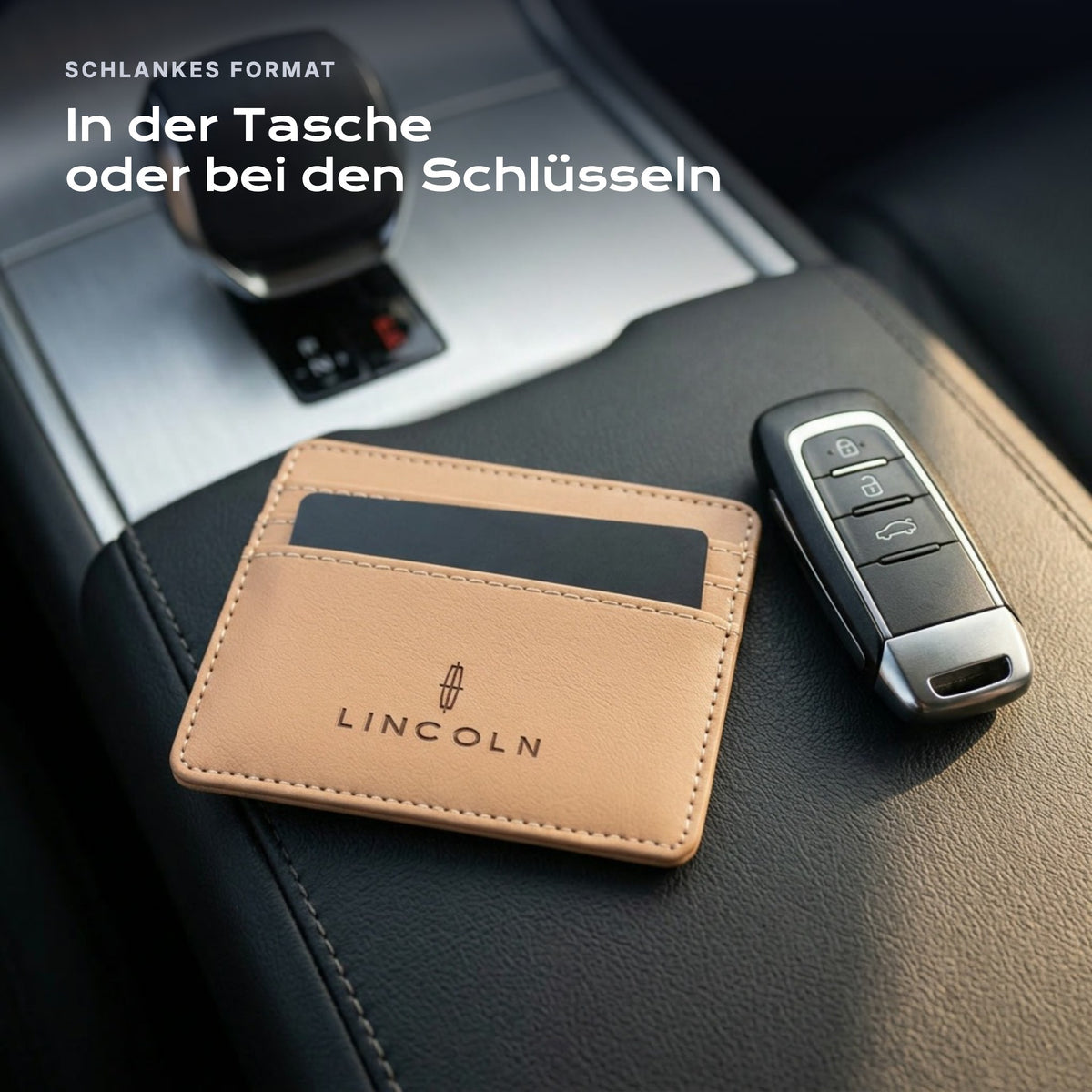 Kartenetui Lincoln neben einem Schlüssel, schlankes Format