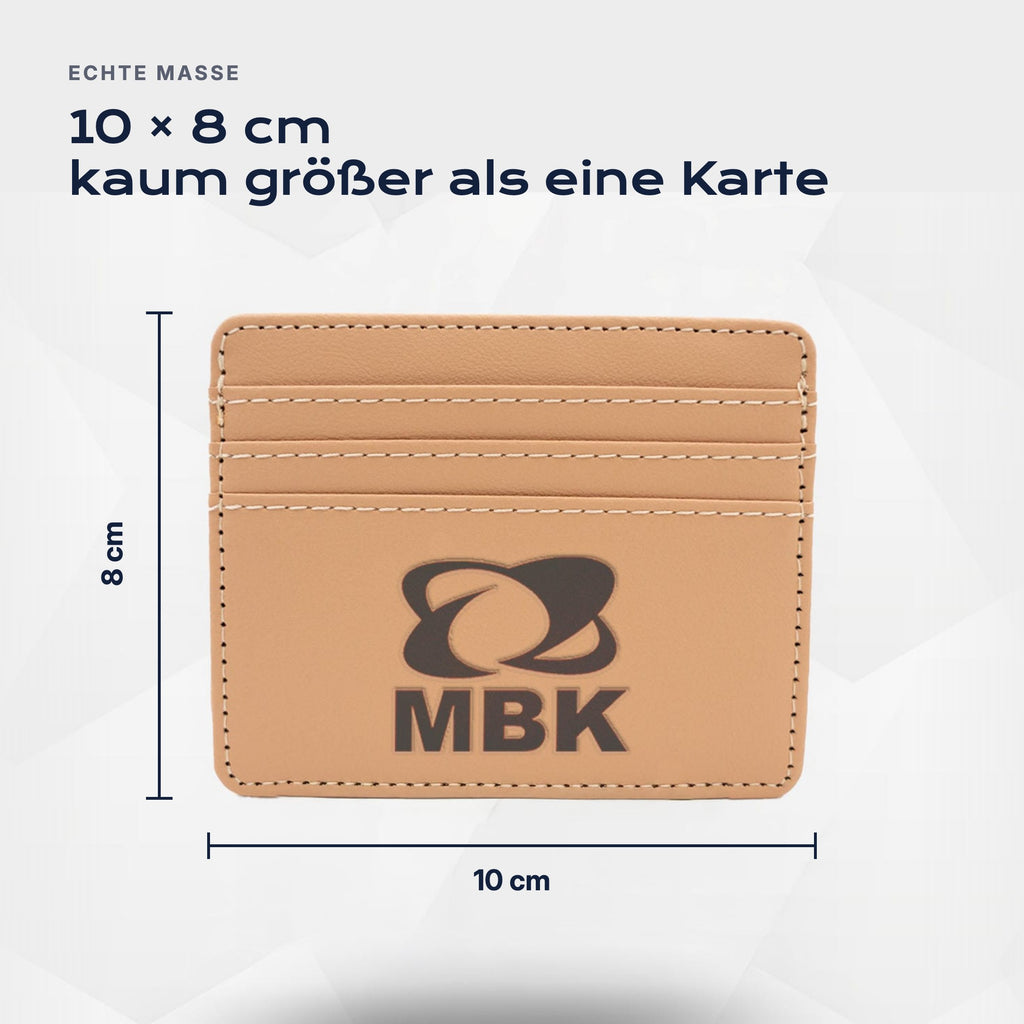 Kartenetui MBK von Atelier Guillot: 10 × 8 cm, kaum größer als eine Karte