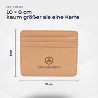 Kartenetui Mercedes-Benz von Atelier Guillot: 10 × 8 cm, kaum größer als eine Karte