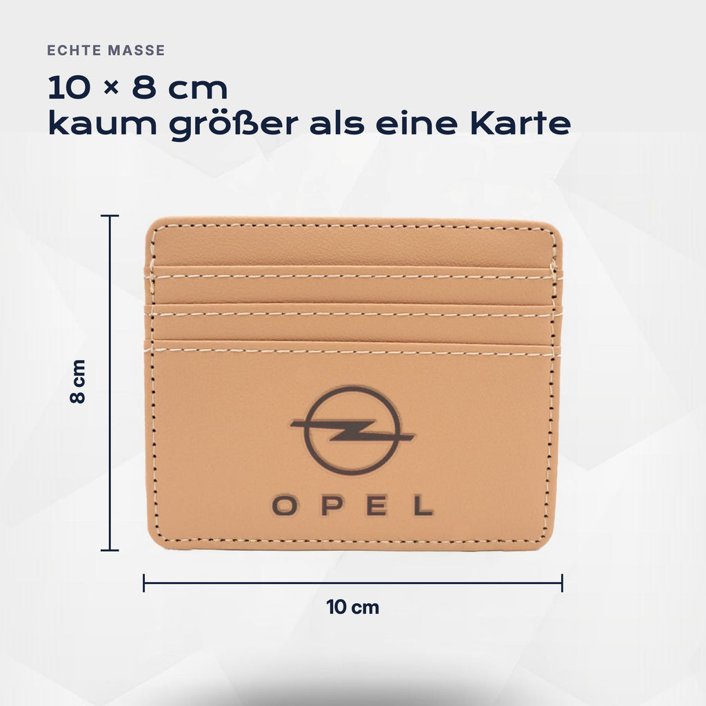 Kartenetui Opel von Atelier Guillot: 10 × 8 cm, kaum größer als eine Karte