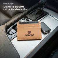 Porte-carte bancaire Scania près d'une clé, format slim