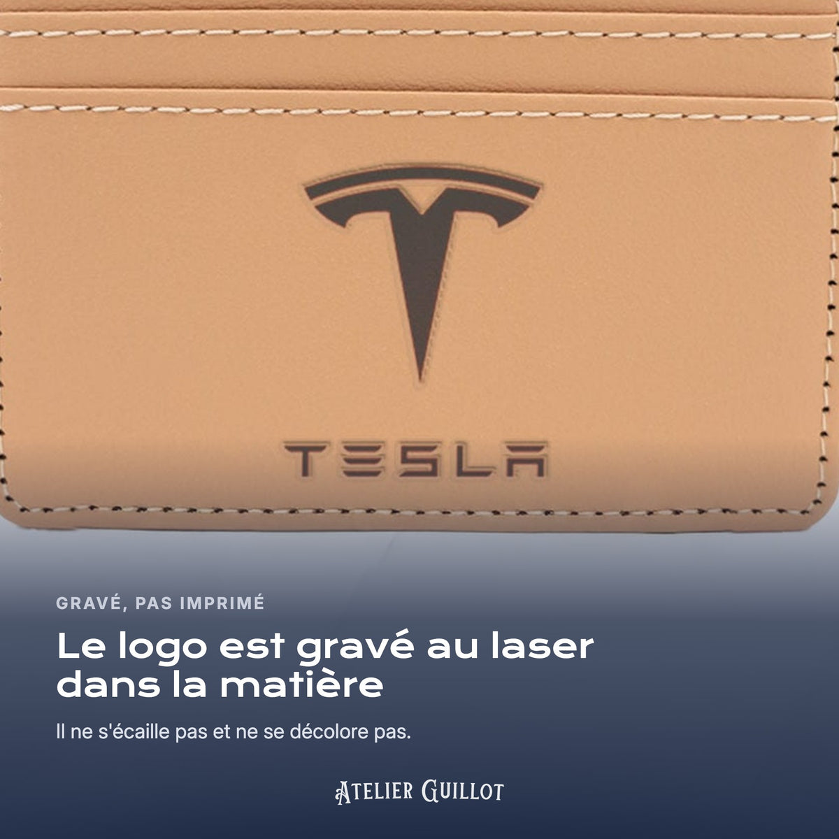 Logo Tesla gravé au laser dans le simili cuir