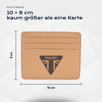 Kartenetui Triumph von Atelier Guillot: 10 × 8 cm, kaum größer als eine Karte