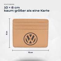 Kartenetui Volkswagen von Atelier Guillot: 10 × 8 cm, kaum größer als eine Karte