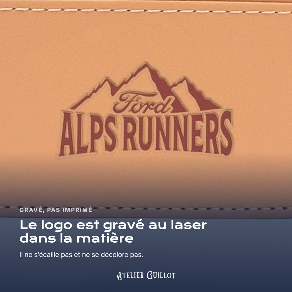 Logo X Ford Alps Runners gravé au laser dans le simili cuir