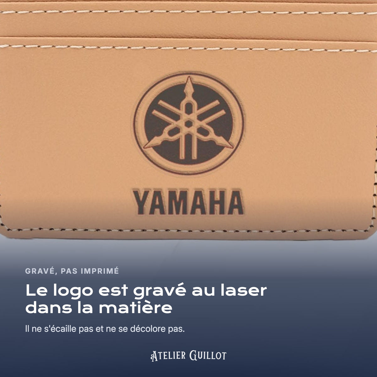 Logo Yamaha gravé au laser dans le simili cuir