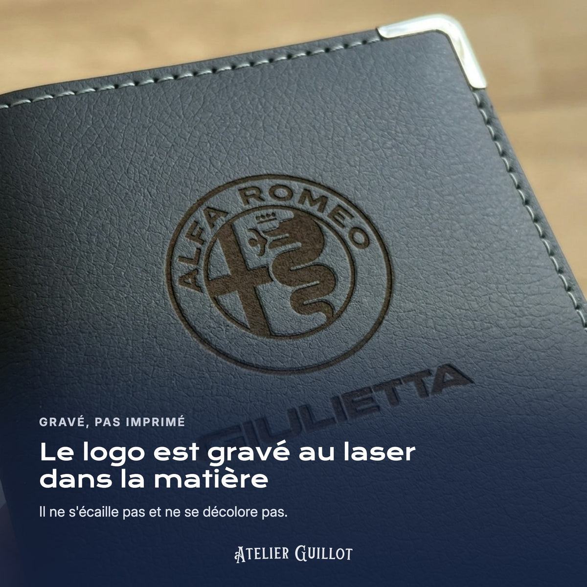 Logo Alfa Romeo Giulietta gravé au laser dans le simili cuir