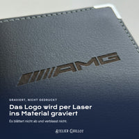 Logo AMG, per Laser in Kunstleder graviert