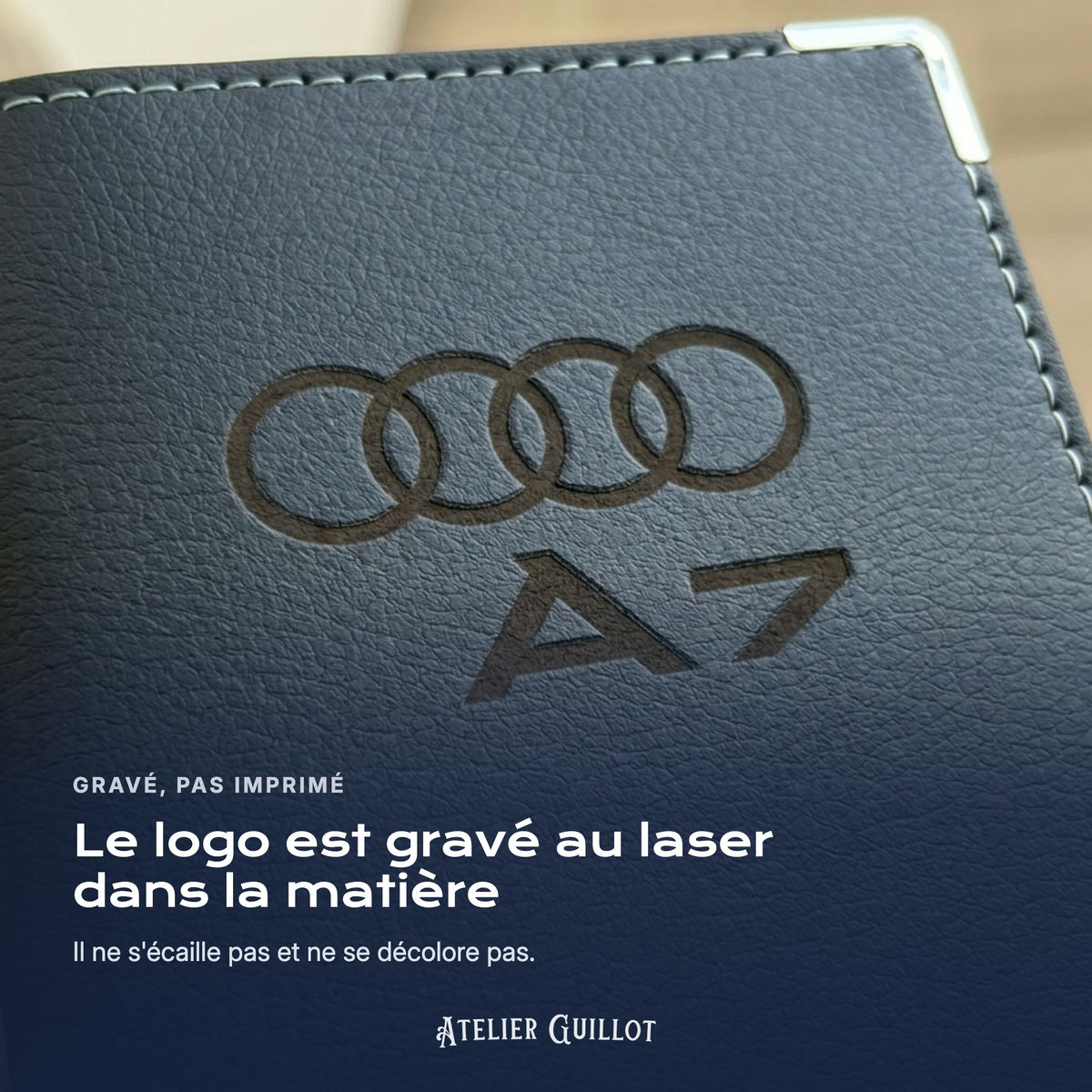 Logo Audi A7 gravé au laser dans le simili cuir