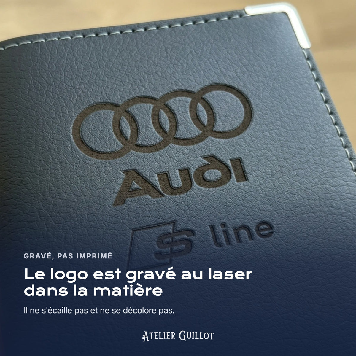Logo Audi S-line gravé au laser dans le simili cuir