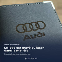Logo Audi gravé au laser dans le simili cuir