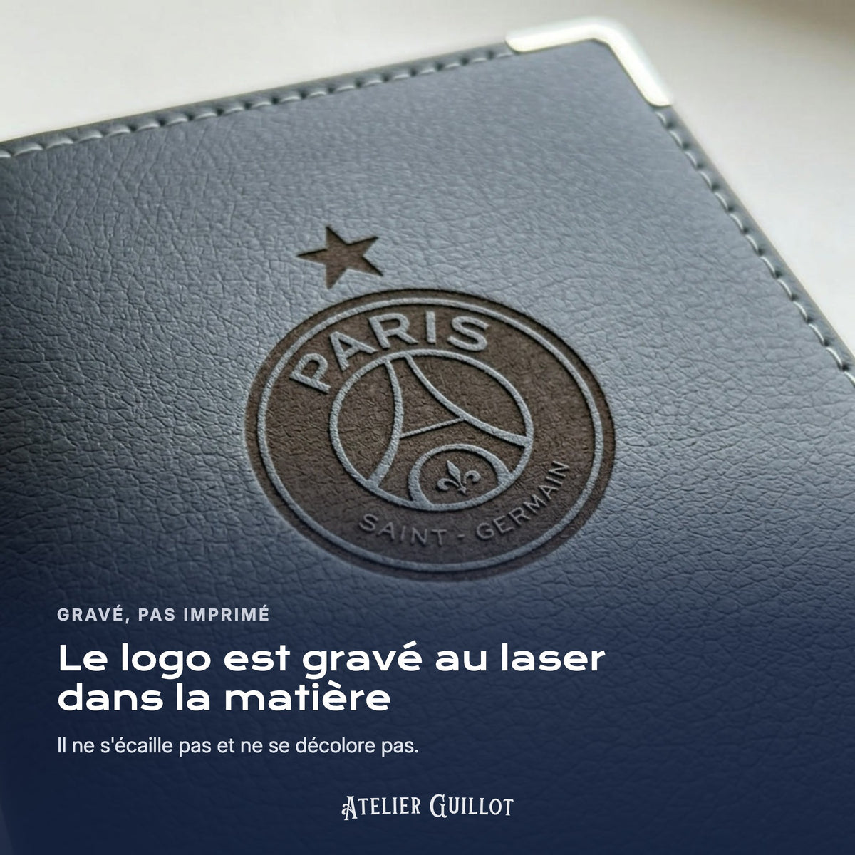 Logo PSG gravé au laser dans le simili cuir