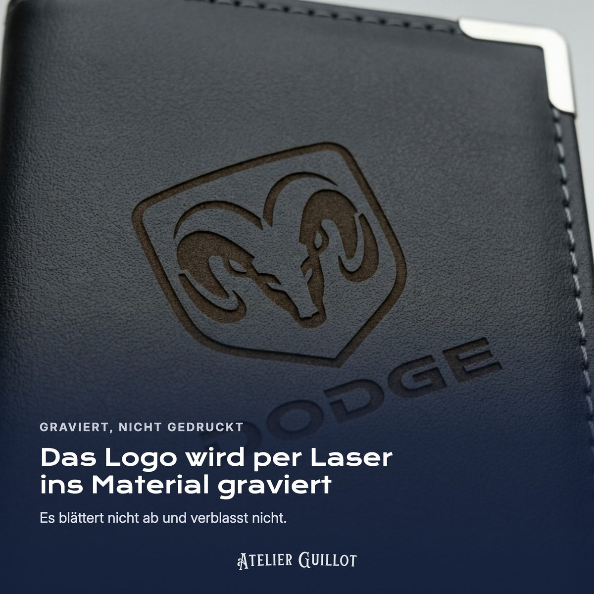 Logo Dodge, per Laser in Kunstleder graviert