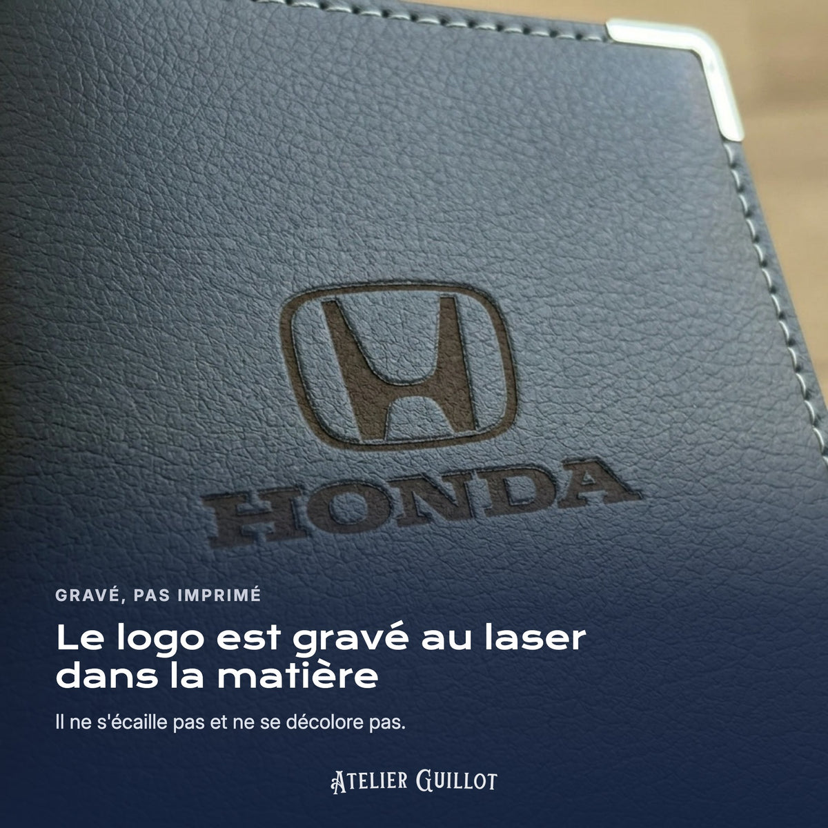 Logo Honda gravé au laser dans le simili cuir