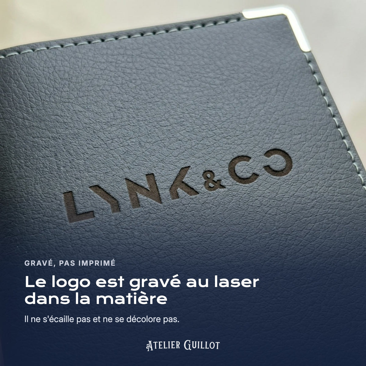 Logo Lynk & Co gravé au laser dans le simili cuir
