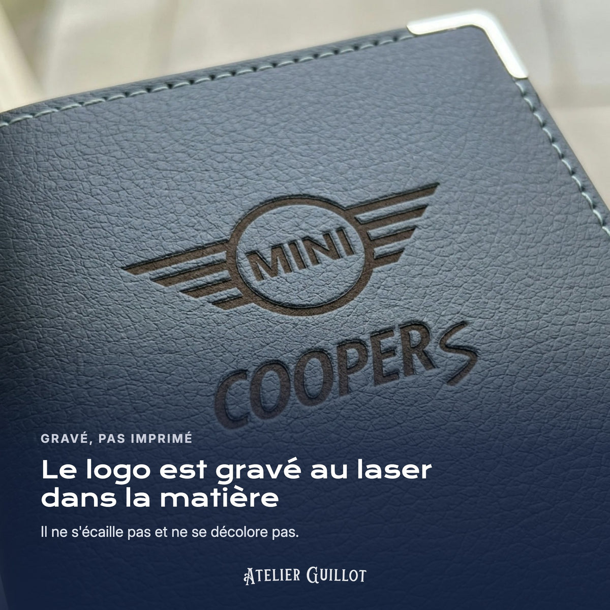 Logo Mini Cooper S gravé au laser dans le simili cuir
