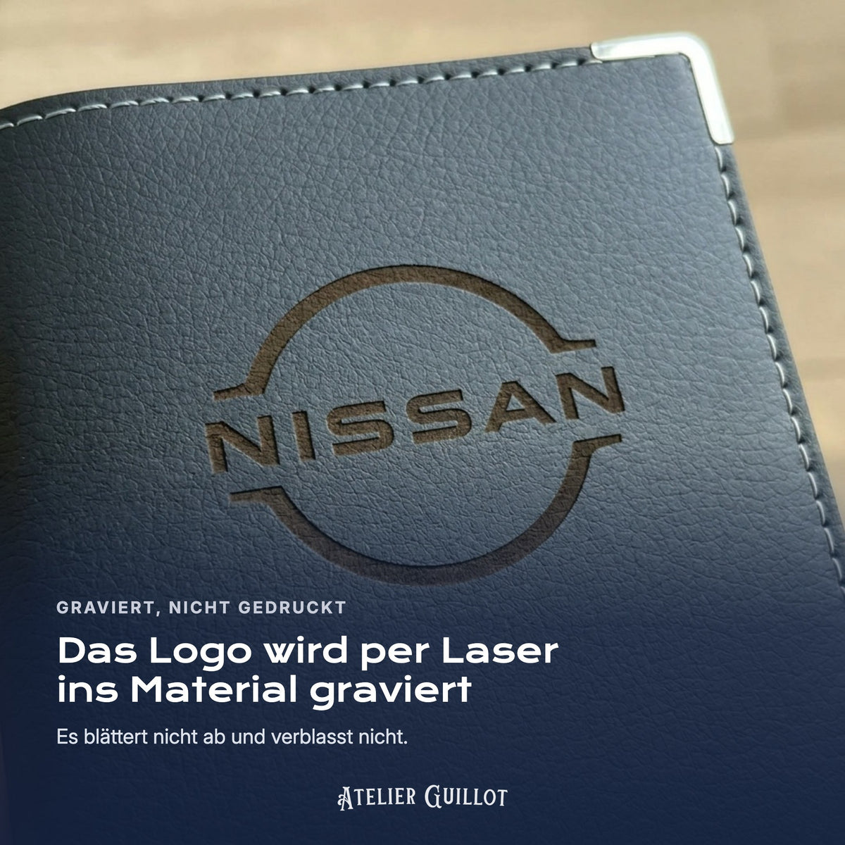 Logo Nissan, per Laser in Kunstleder graviert