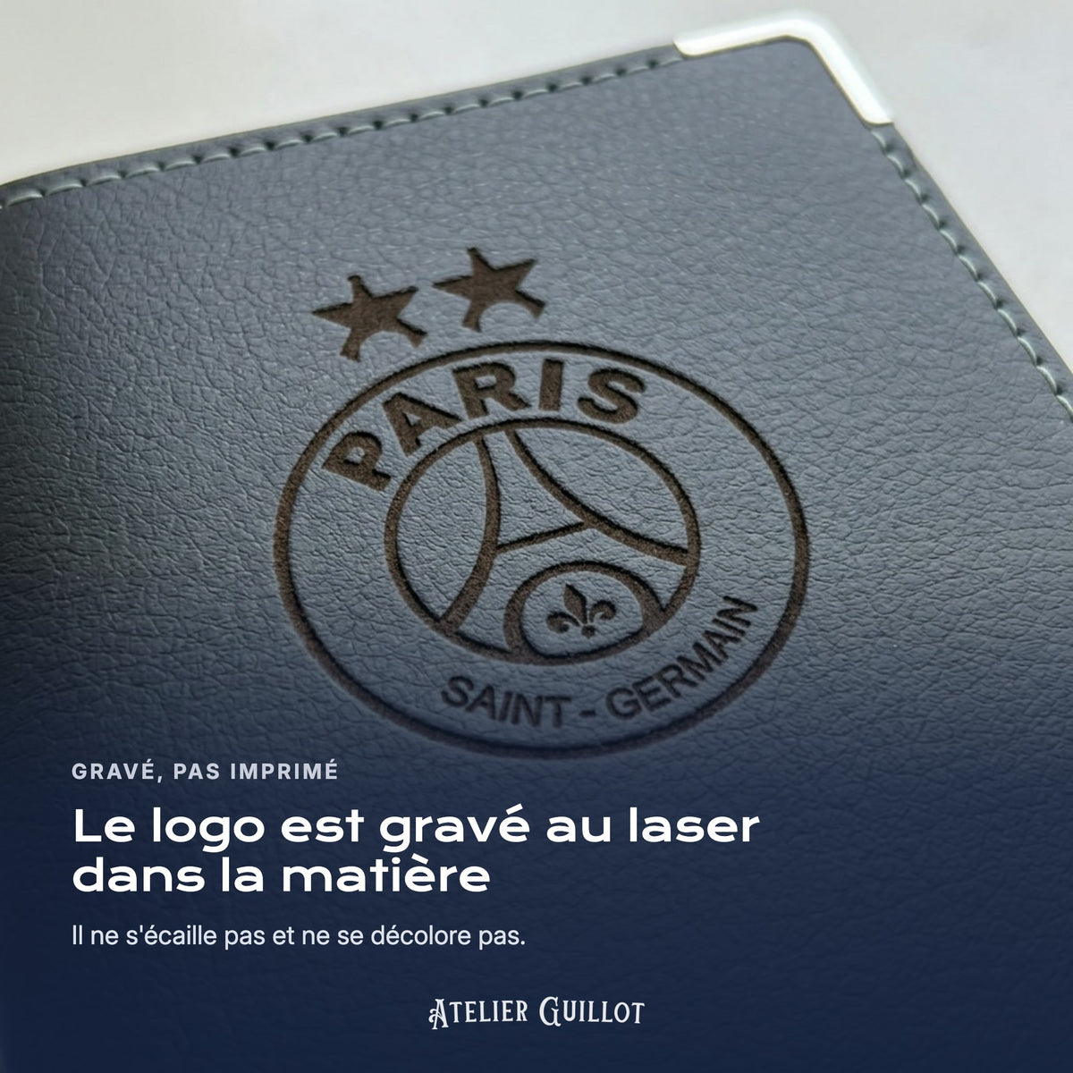 Logo PSG 2 Étoiles gravé au laser dans le simili cuir