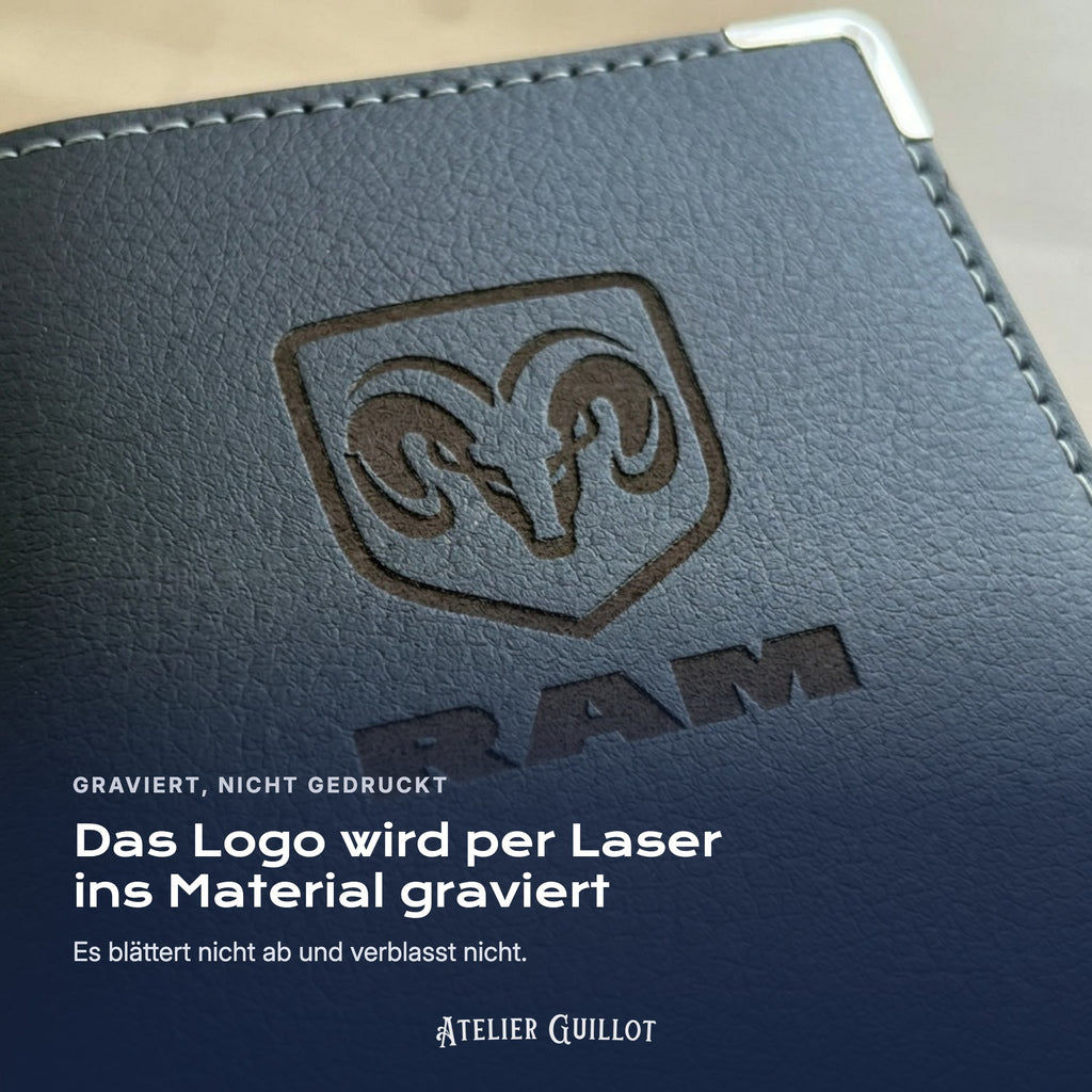 Logo RAM, per Laser in Kunstleder graviert