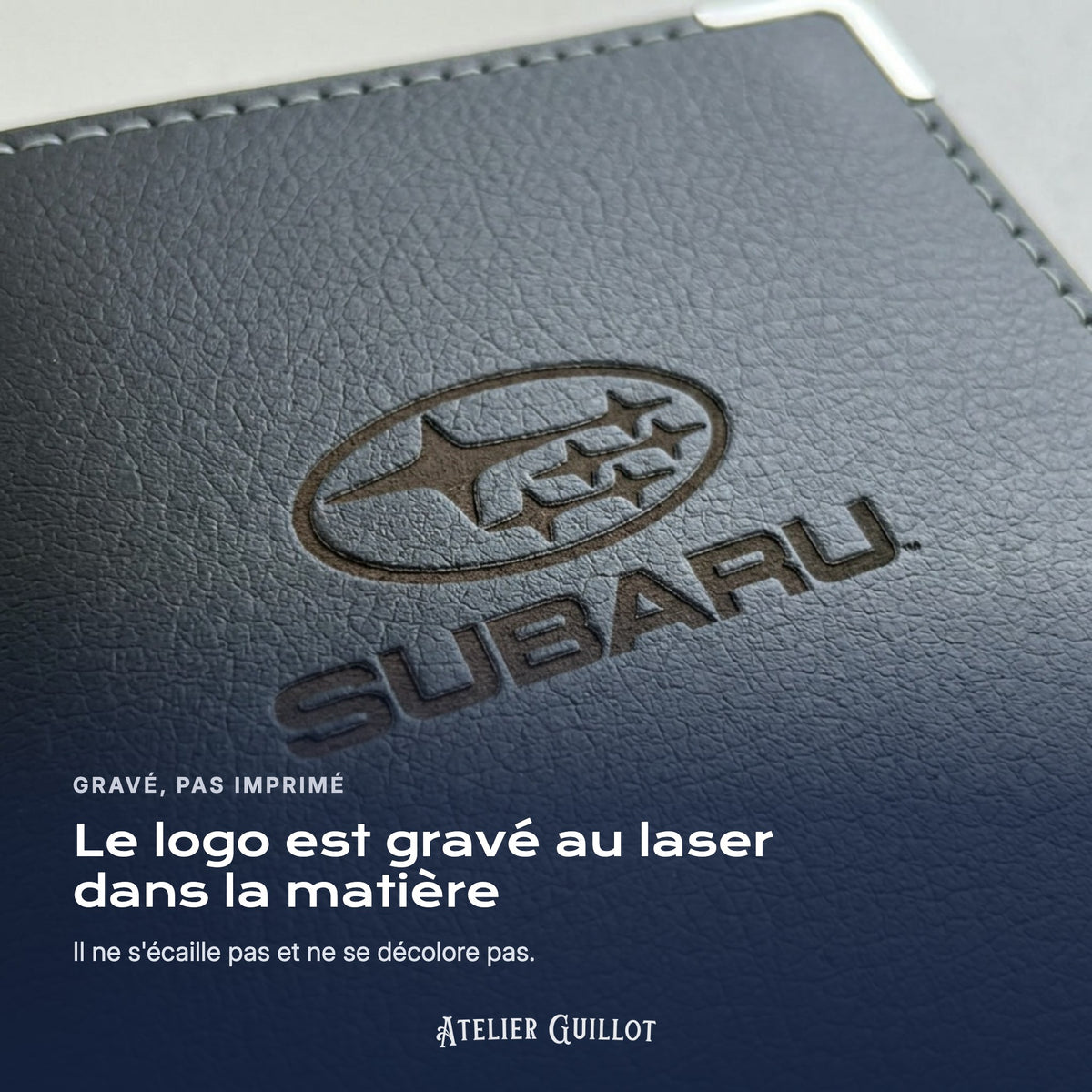 Logo Subaru gravé au laser dans le simili cuir