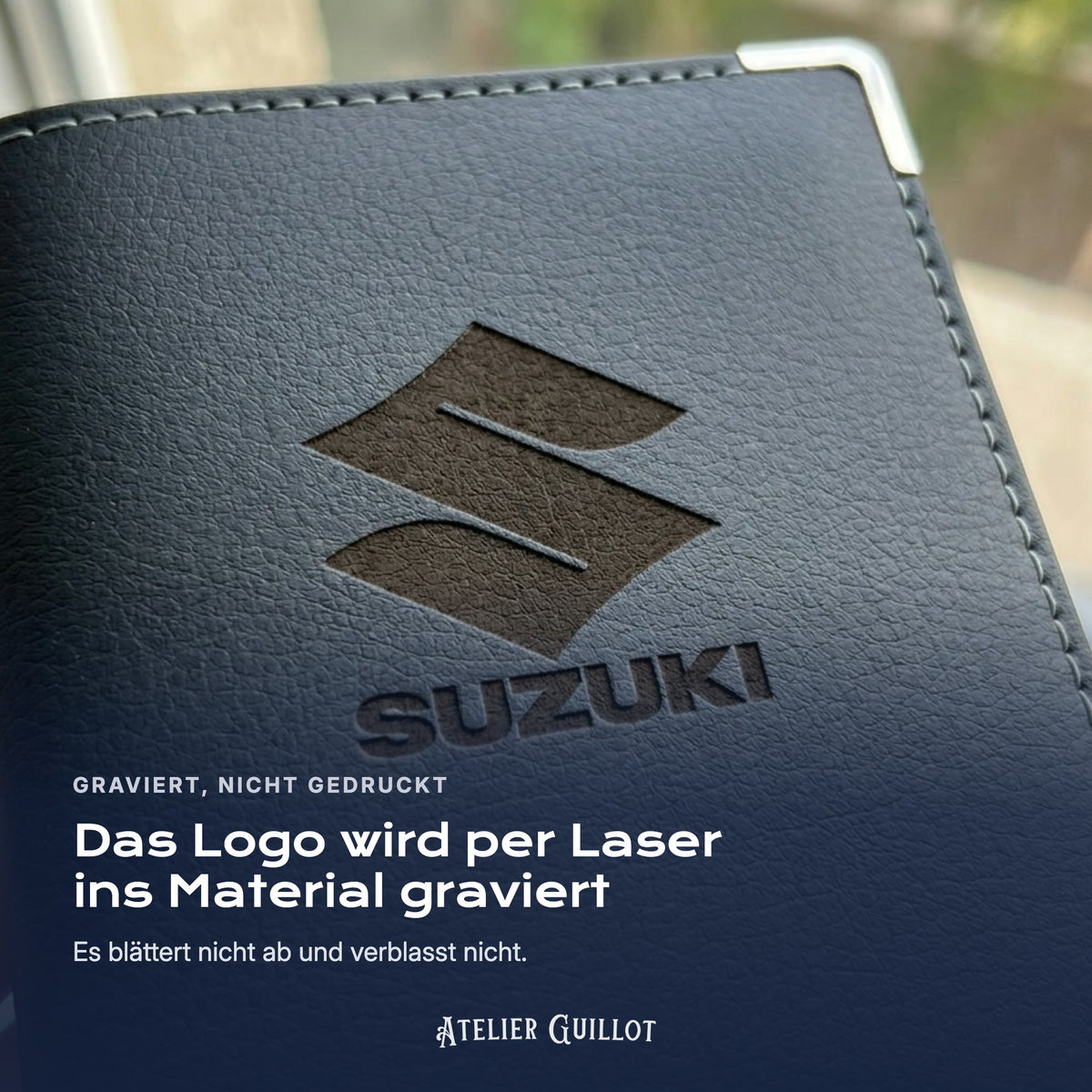 Logo Suzuki, per Laser in Kunstleder graviert