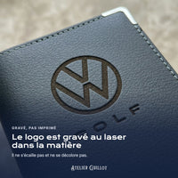 Logo Volkswagen Golf gravé au laser dans le simili cuir